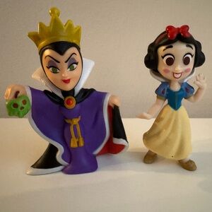Disney 100 Snow White Characters Figure Set